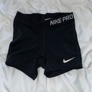 Girls Nike Pros